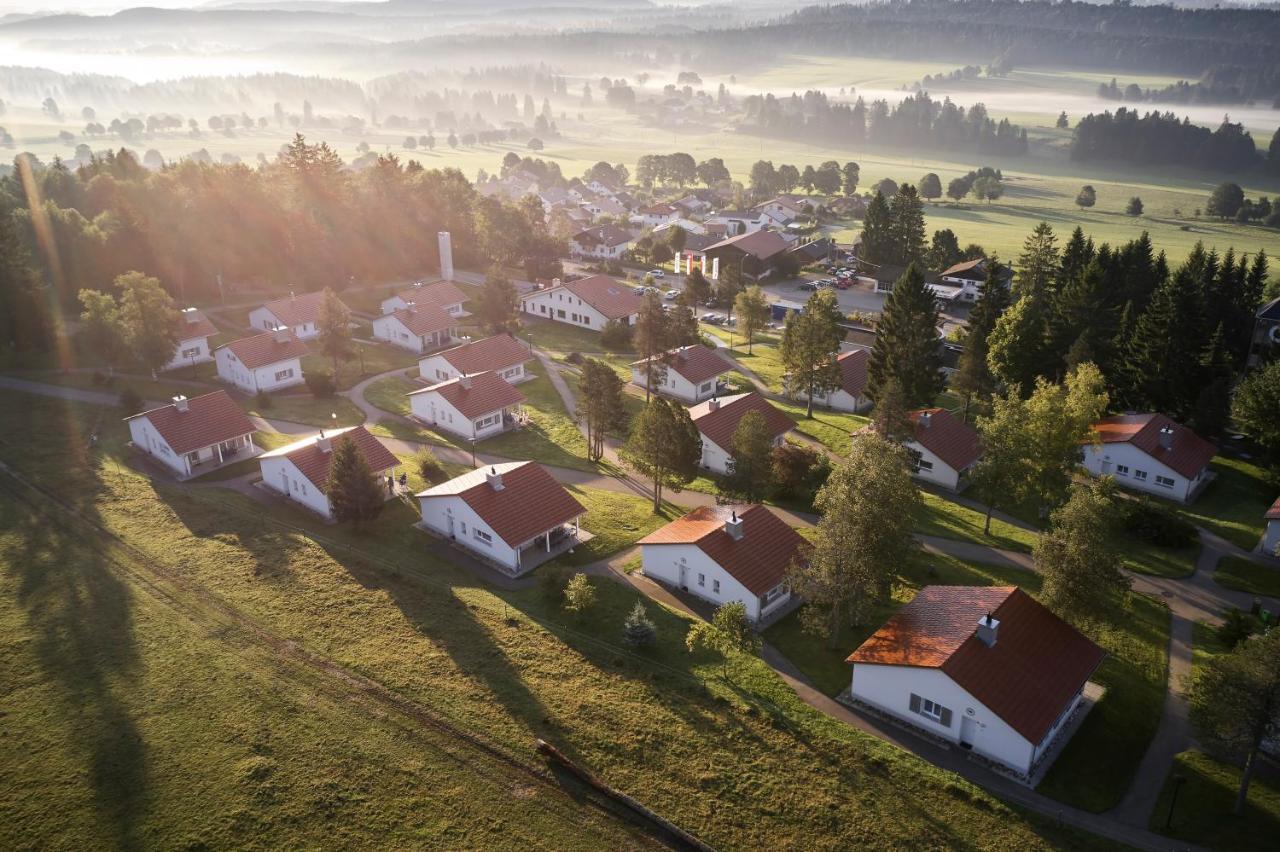 Reka-Feriendorf Montfaucon Buitenkant foto